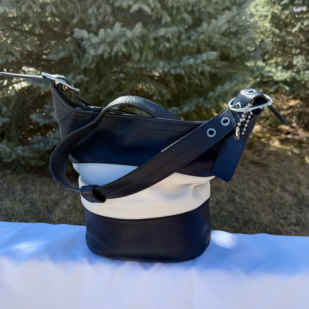 Coach Rugby Vintage Bucket Bag Navy and White Convertible Strap